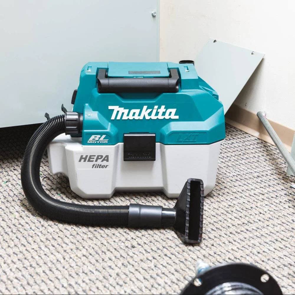 Makita XCV11Z 18V LXT Lithium-Ion Brushless Cordless 2 Gallon HEPA Filter Portable Wet/Dry Dust Extractor/Vacuum, Tool Only - Image 6