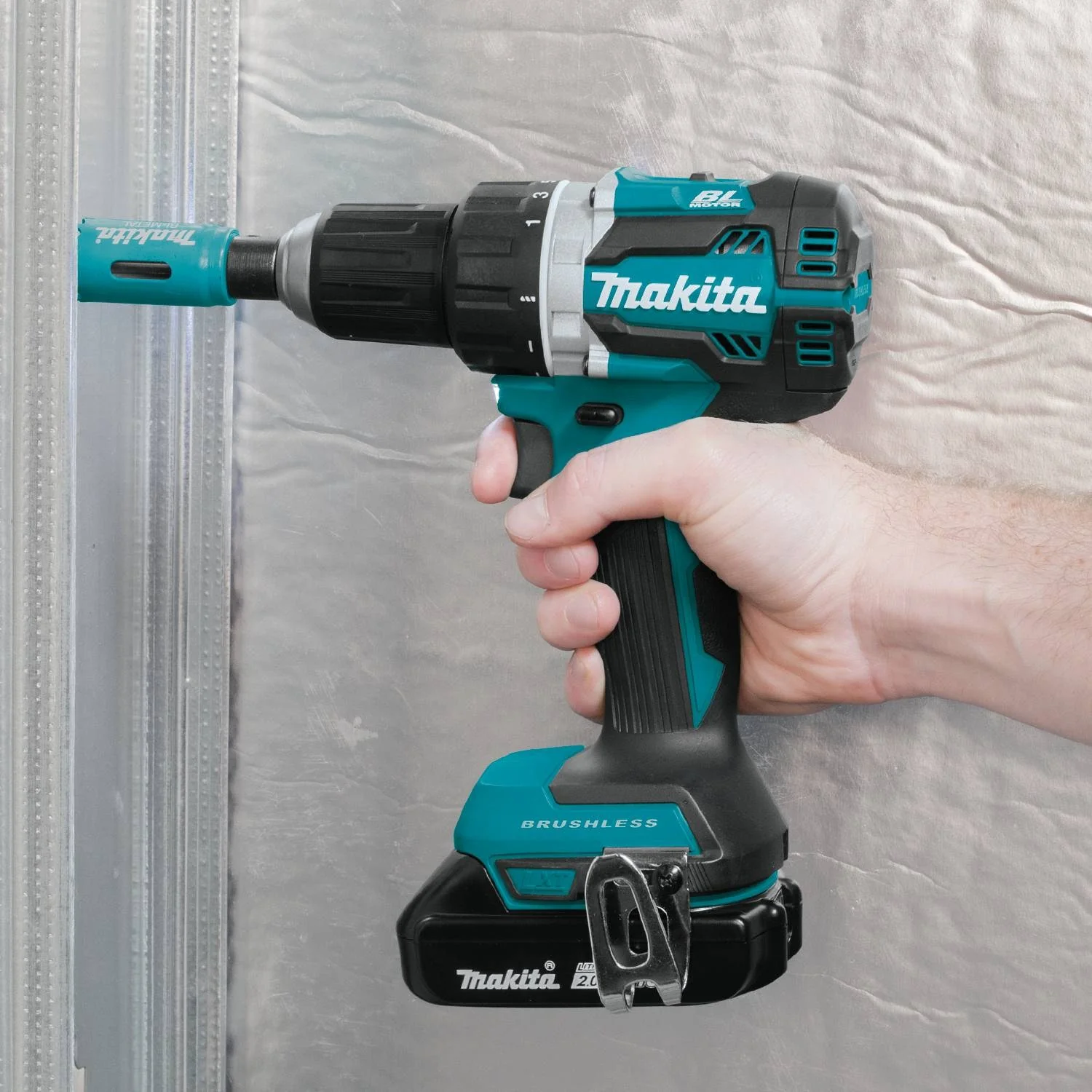 Makita 18V LXT Lithium‑Ion Compact Brushless Cordless 1/2" Driver‑Drill Kit (2.0Ah) - Image 4