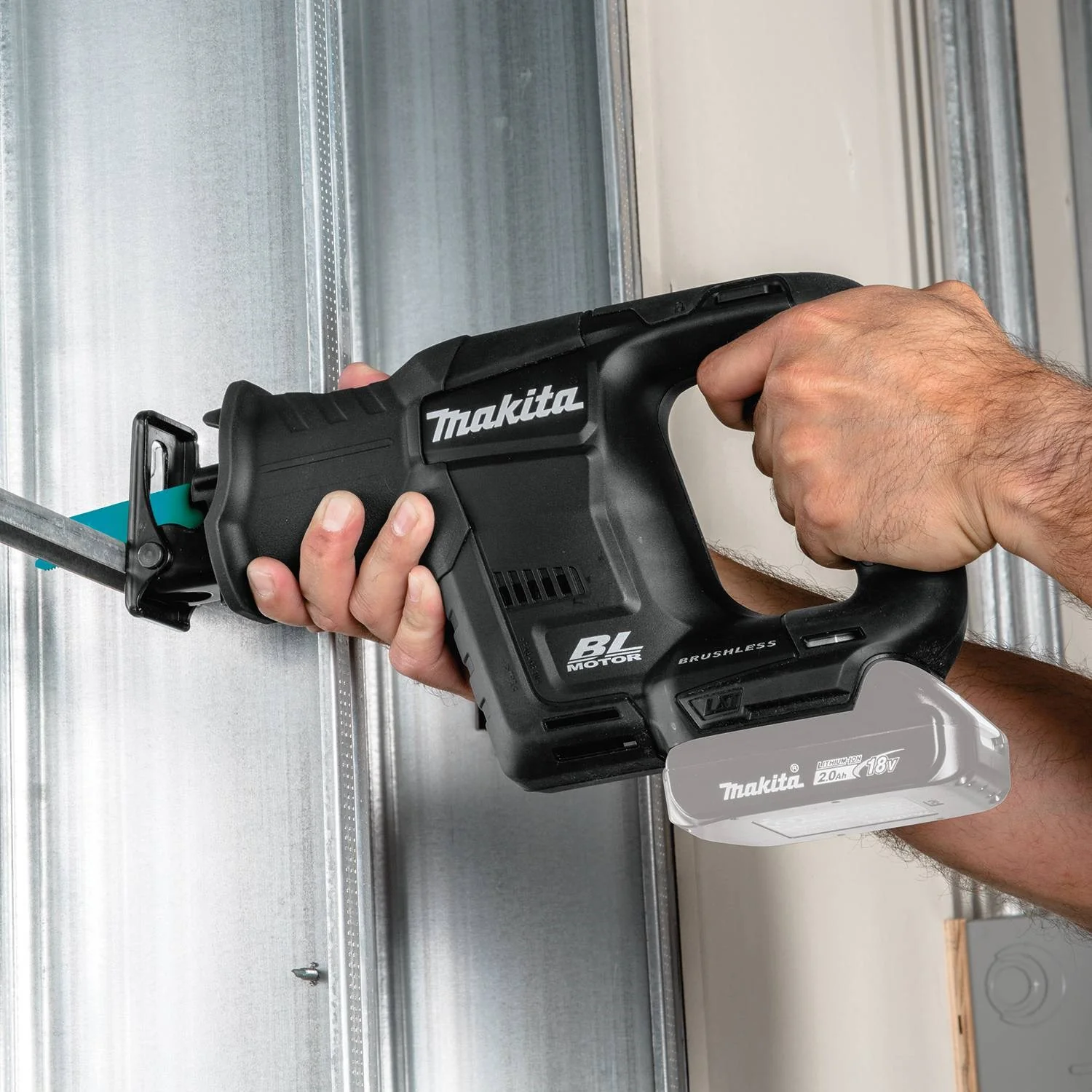 Makita 18V LXT Lithium-Ion Sub-Compact Brushless Cordless Recipro Saw (Bare Tool) - Image 5