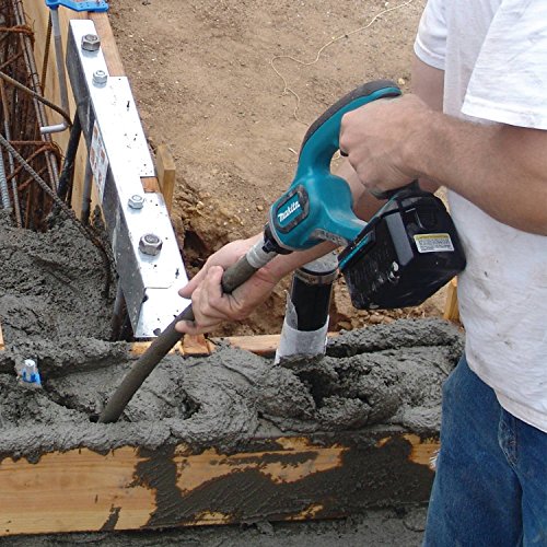 Makita (XRV01T) 18V LXT Lithium-Ion Cordless 4 Ft. Concrete Vibrator Kit - Image 7