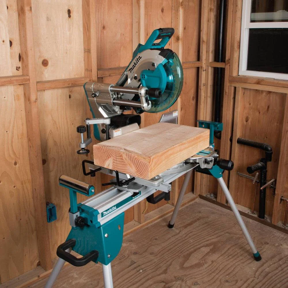 Makita (XSL04PTU) 18V LXT 10" Dual-Bevel Sliding Compound Miter Saw Kit - Image 11