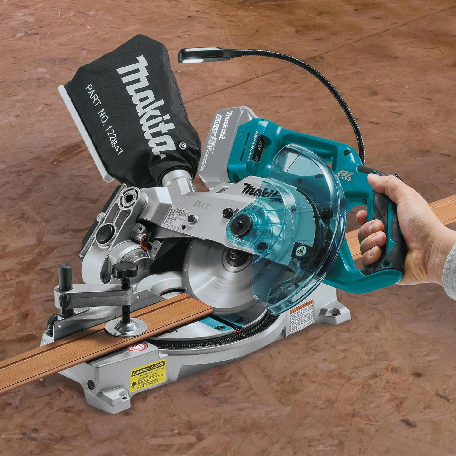 Makita (XSL05Z) 18V LXT Lithium-Ion Brushless Cordless 6-1/2" Compact Dual-Bevel Compound Miter Saw, laser (Bare Tool) - Image 4