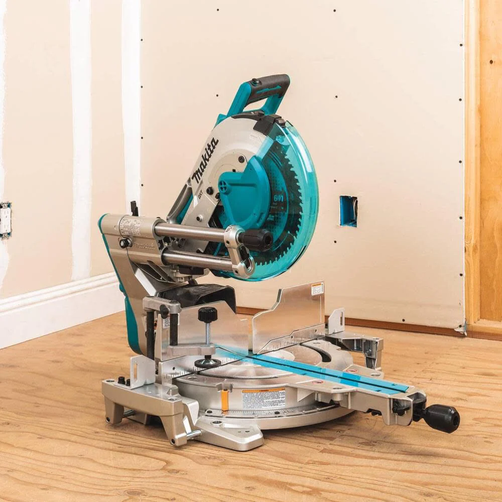 Makita (XSL07Z) 18V X2 LXT 36V 12in Miter Saw with Laser (Bare Tool) - Image 5