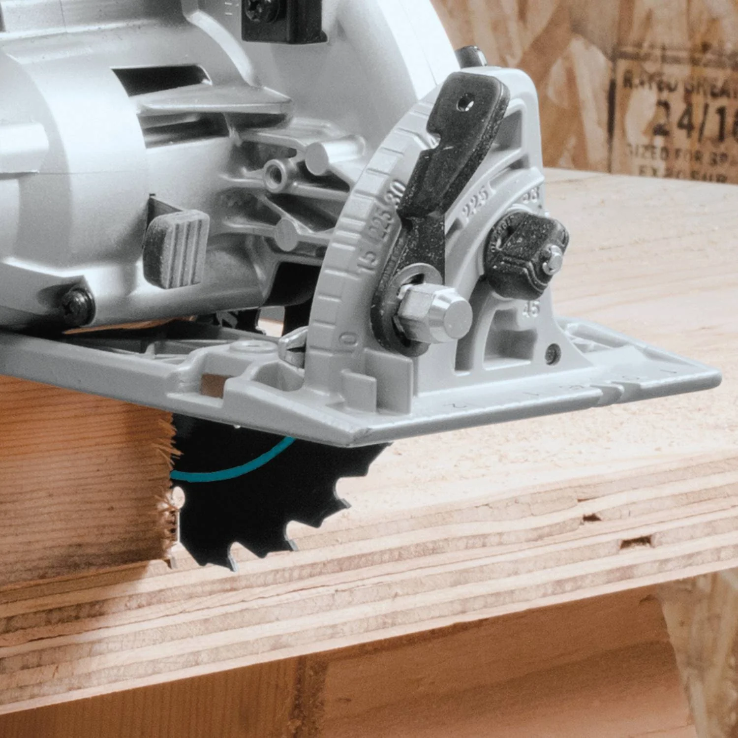 Makita 18V LXT Brushless Rear Handle 7-1/4" Circular Saw, blade left (Bare Tool) - Image 5