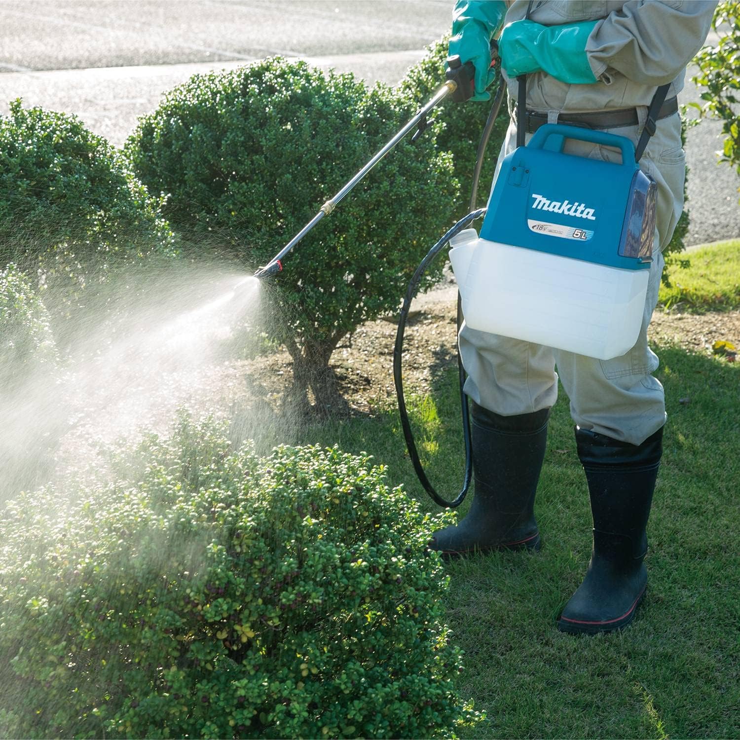 Makita XSU03SM1 18V LXT Lithium-Ion Cordless 1.3 Gallon Sprayer Kit (4.0Ah) - Image 9