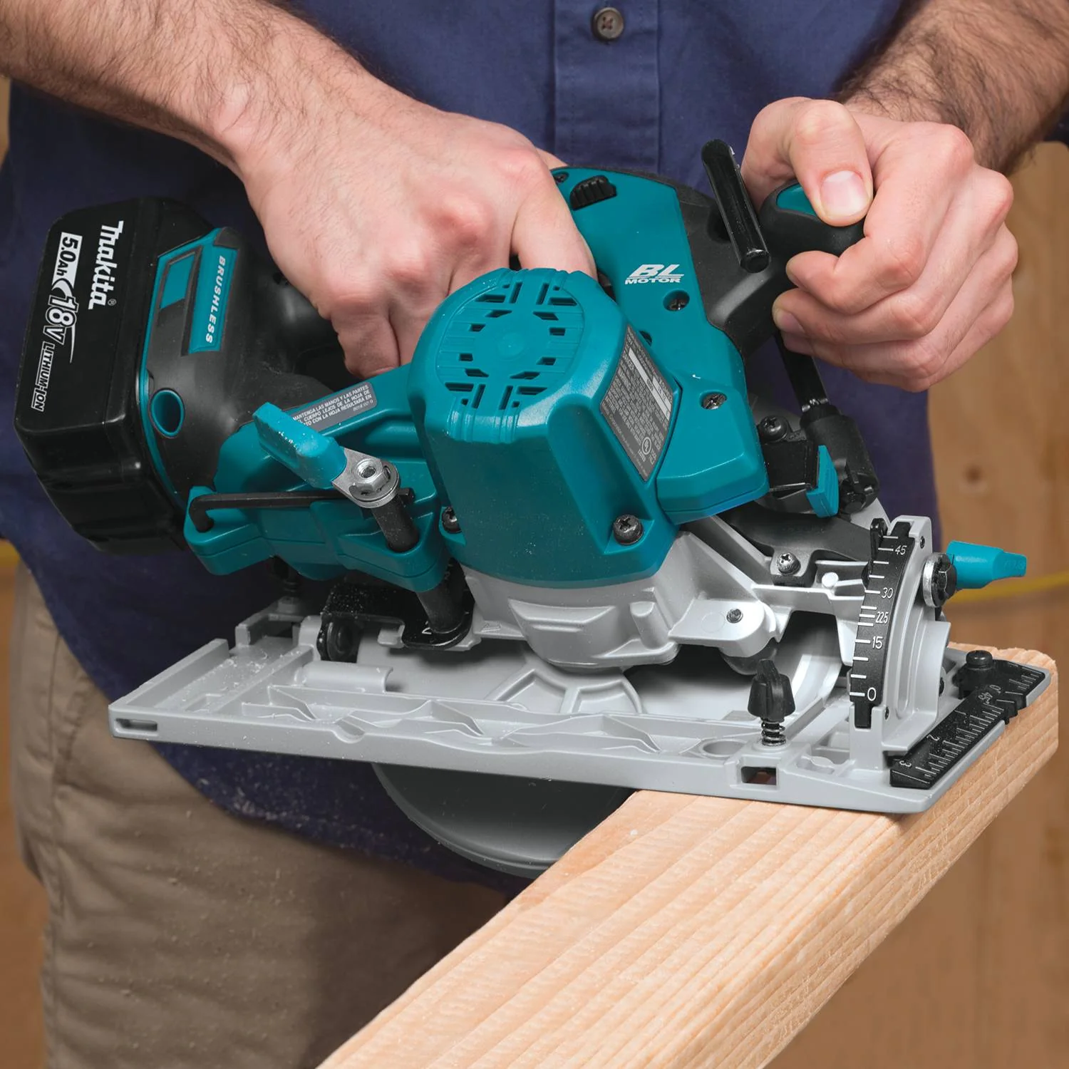 Makita (XT454T) 18V LXT Lithium-Ion Brushless Cordless 4 Pc. Combo Kit - Image 2