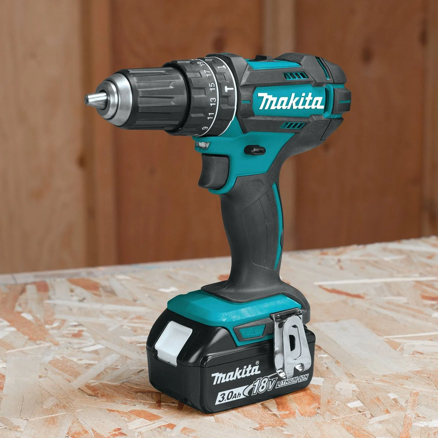 Makita (XT610) 18V LXT Lithium-Ion Cordless 6 Pc. Combo Kit - Image 5