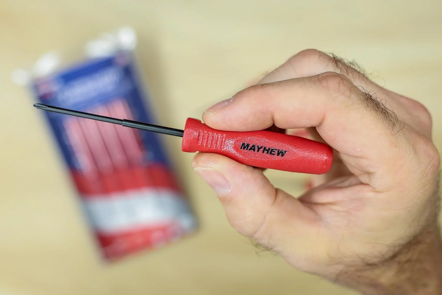 Mayhew Tools (31021) Micro Screwdriver, 4-Piece Set, Red Slotted & Phillips - Image 2