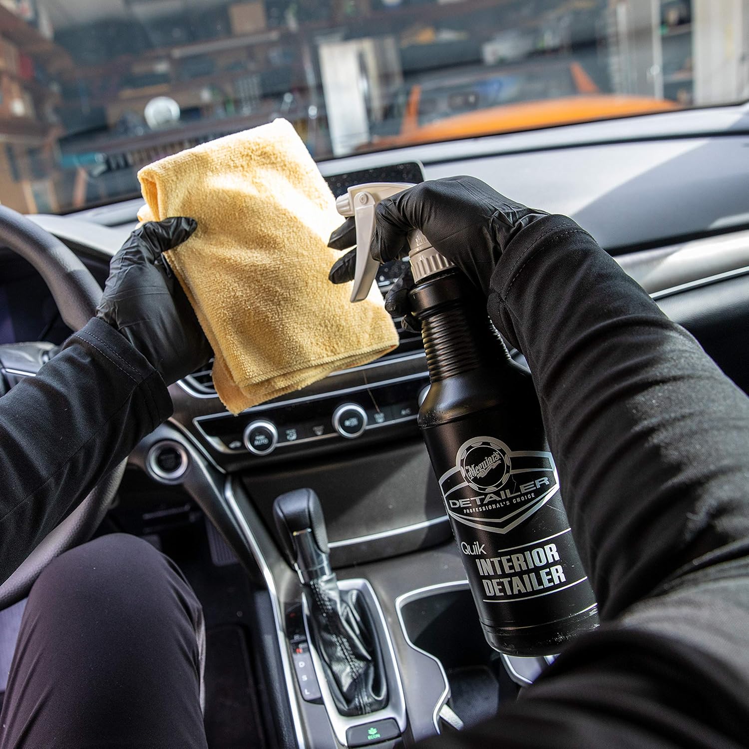 Meguiar's | D14901 | Meguiar's D14901 Detailer Quik Interior Detailer 3.79L safely cleans all interior surfaces - Image 7