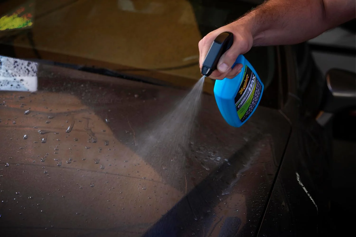 Meguiar's Hybrid Ceramic Wax, Easy-to-Use Spray Wax for Car Detailing with the Superior Protective Power of Advanced SiO2 Hybrid Barrier Technology, 26 Oz Spray Bottle - Image 6