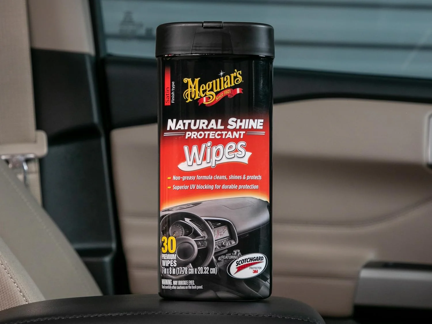 Meguiar's Natural Shine Protectant Wipes - 30 Full Size Car Care Wipes Clean and Protect Vinyl, Rubber, and Plastic Surfaces - Streak-Free Wipes with UV Protection and Leave a Satin, Non-Greasy Shine - Image 4