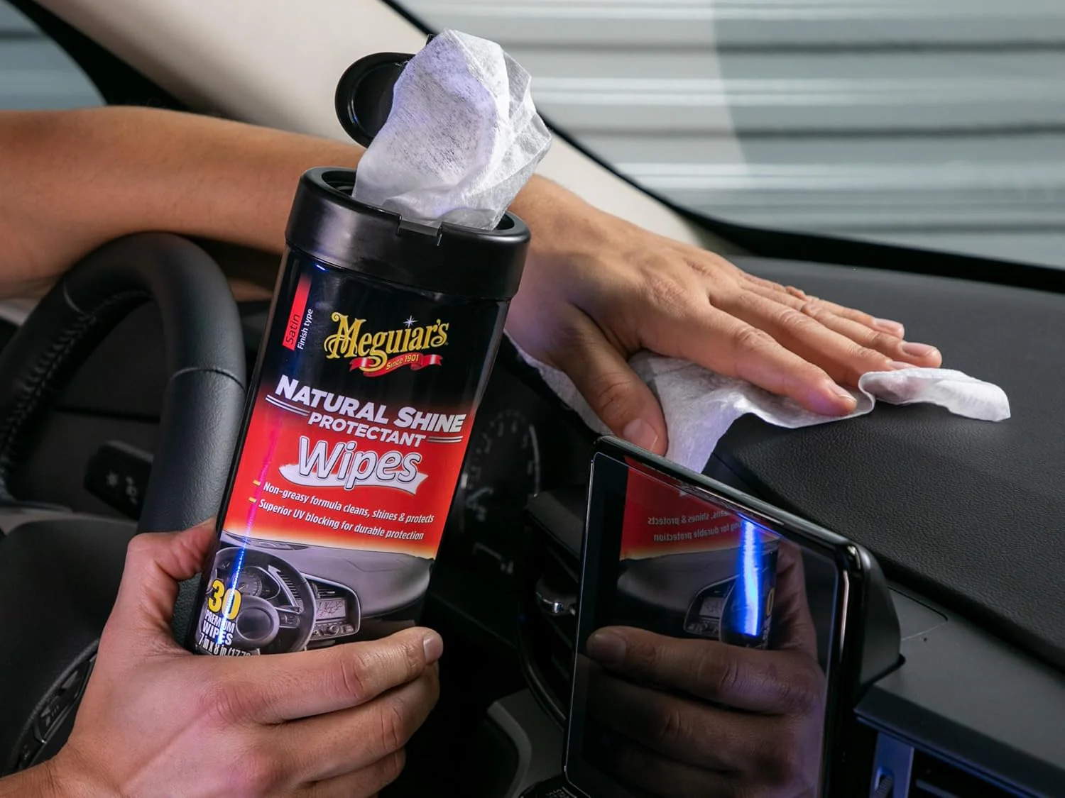 Meguiar's Natural Shine Protectant Wipes - 30 Full Size Car Care Wipes Clean and Protect Vinyl, Rubber, and Plastic Surfaces - Streak-Free Wipes with UV Protection and Leave a Satin, Non-Greasy Shine - Image 7