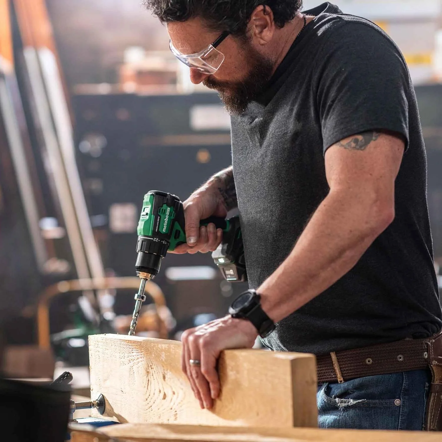 Metabo HPT 18V Multi-Volt Cordless Driver Drill Kit | 620 in-lbs. of Torque | DS18DEX - Image 4