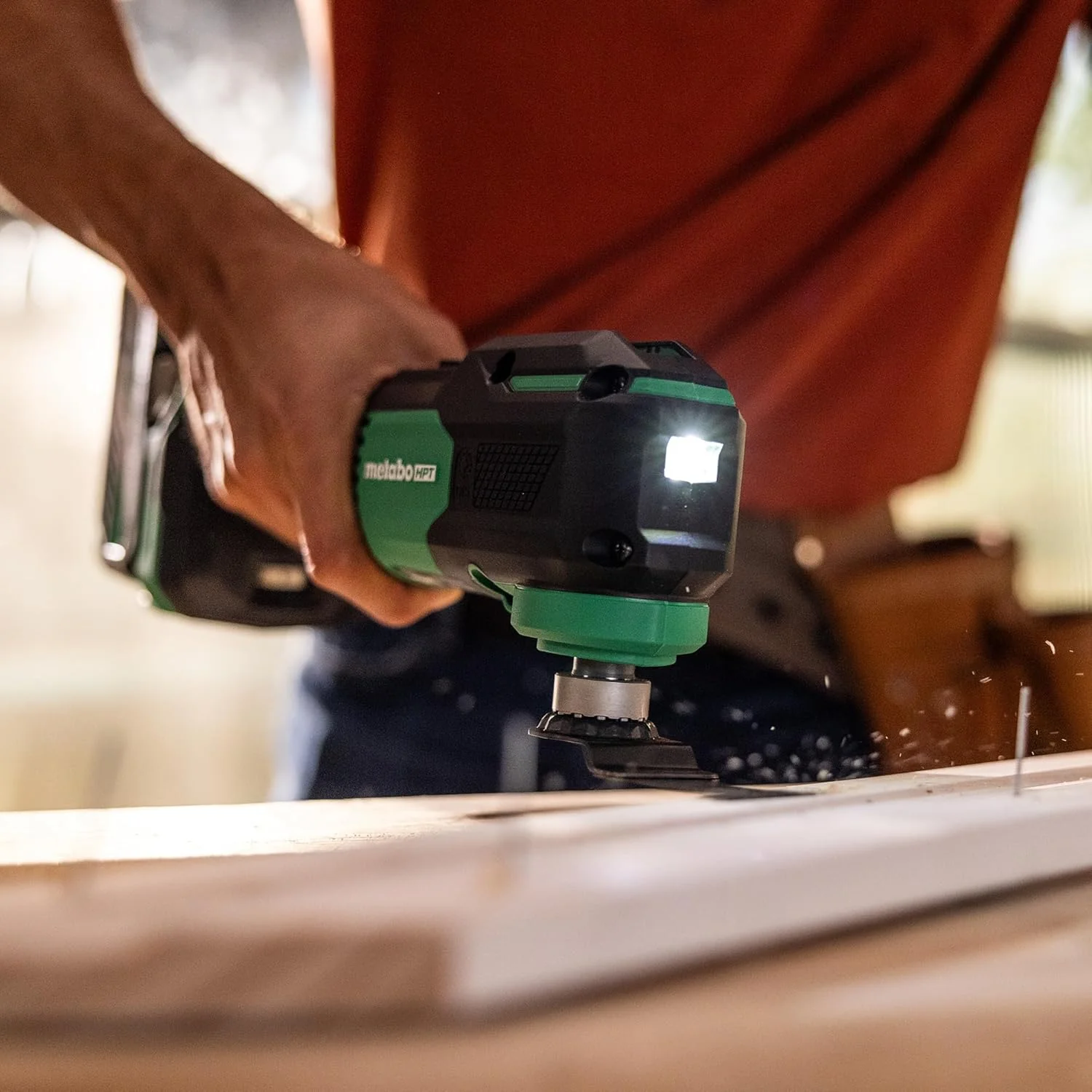 Metabo HPT 18V MultiVolt Cordless Oscillating Multi-Tool, Low Vibration Design, Universal Tool Design, 6 Speed Settings, User Vibration Protection, Starlock, Tool Body Only, CV18DAQ4 - Image 5
