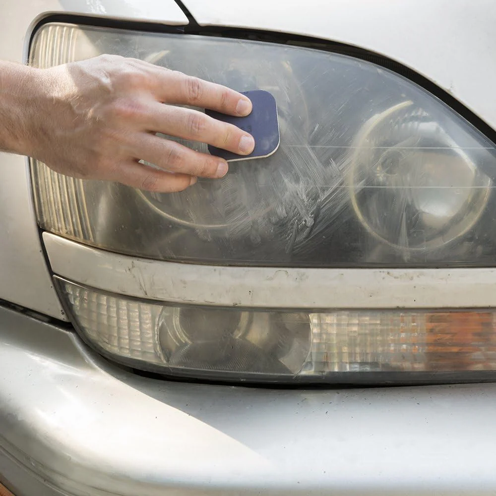 Rain-X 800001809 Headlight Restoration Kit, Cleans and Restores Headlights By Removing Haze and Discoloration Due to Oxidation Headlight Restoration Kit - Image 4