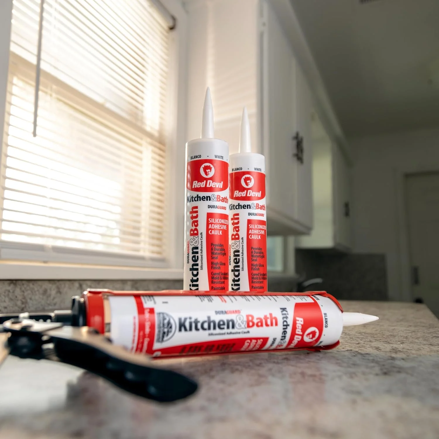 Red Devil 040520 Duraguard Kitchen & Bath Siliconized Acrylic Caulk, 5.5 oz, Biscuit - Image 4
