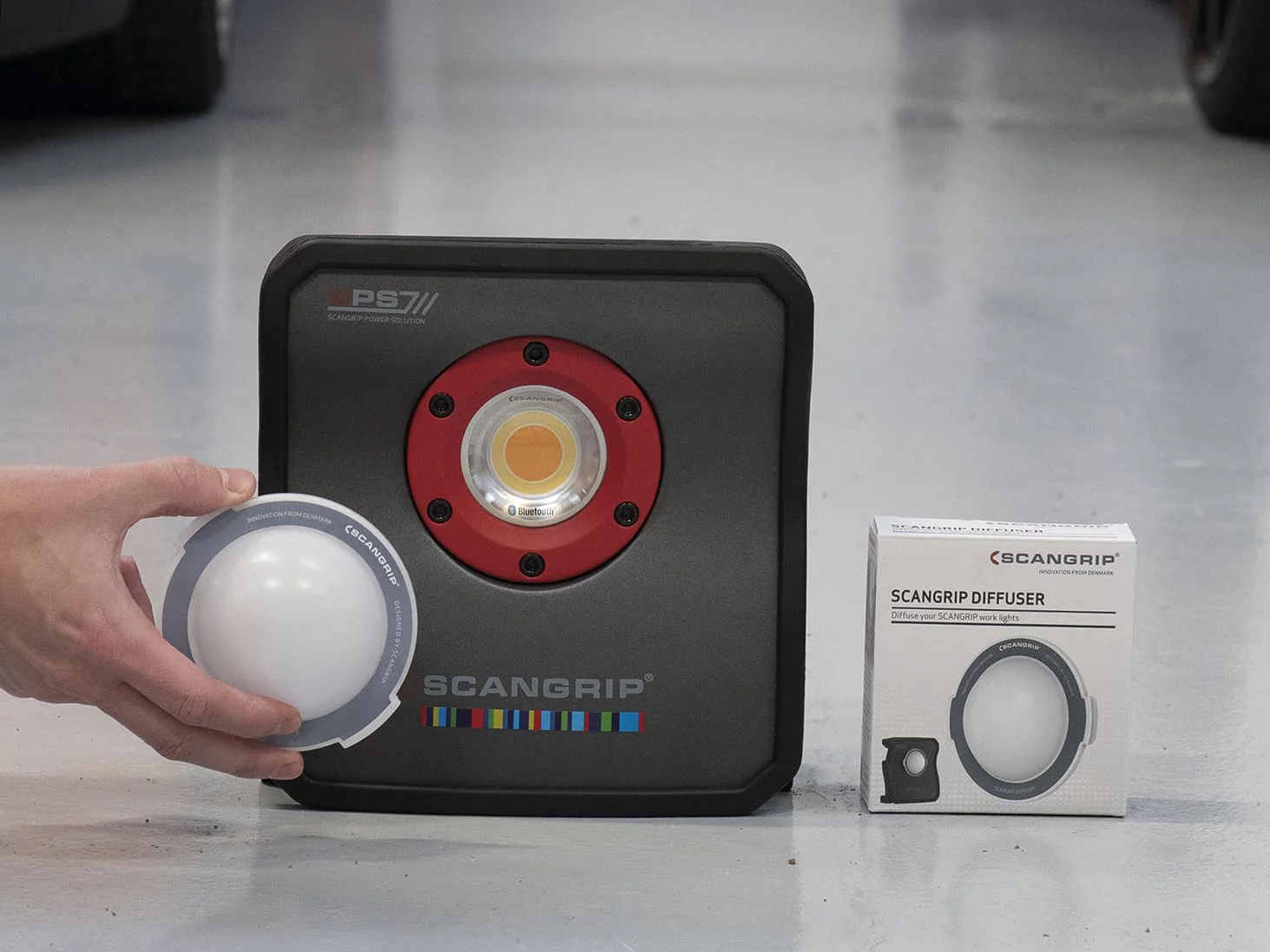 SCANGRIP DIFFUSER, Smooth and Lightweight Cover for Diffusing and Softening Your SCANGRIP LED Work Lights, Built-in Magnets makes it Easy to Mount Direct on Lens, Reduces Blinding and Shadows - Image 7