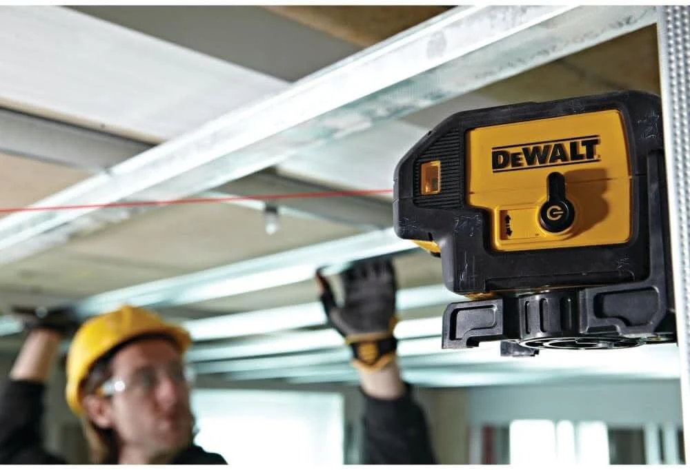 DEWALT (DW085K) Self-Leveling Laser Pointer, 5-Beam, Red - Image 4