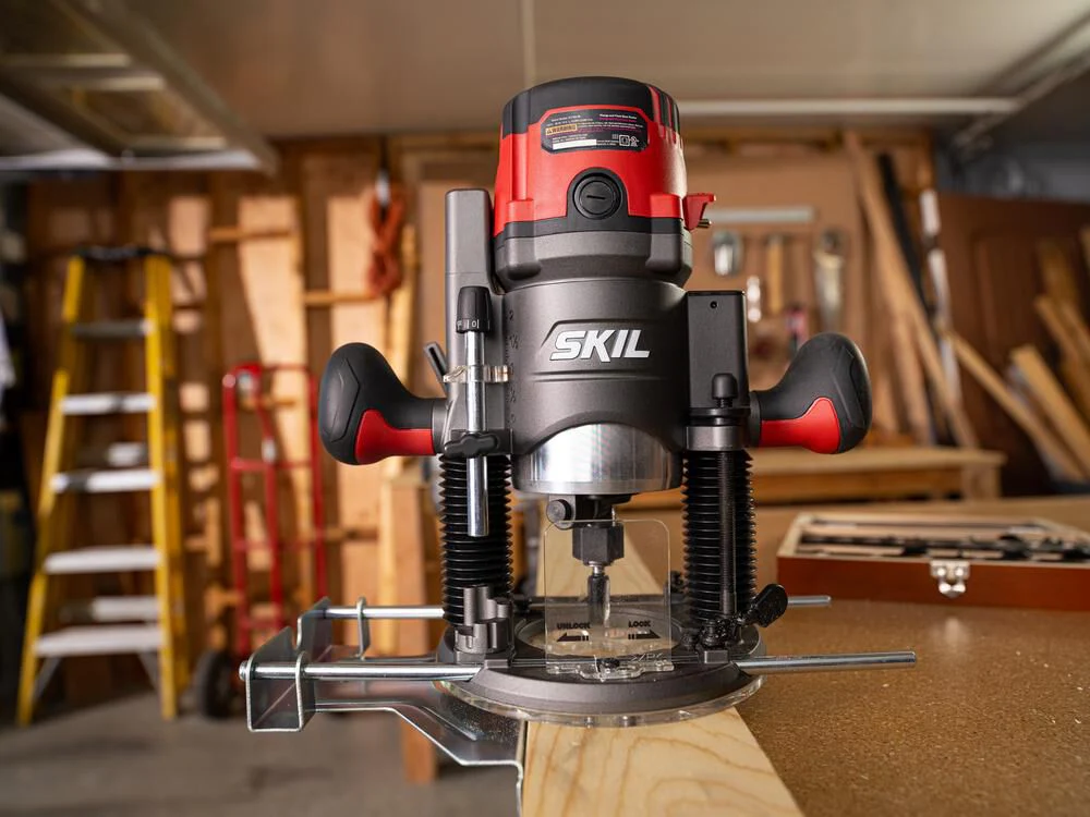 SKIL 14 Amp Plunge and Fixed Base Digital Router - Image 5