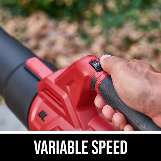 SKIL PWR CORE 20V 13 In. String Trimmer and Leaf Blower Kit - Image 5