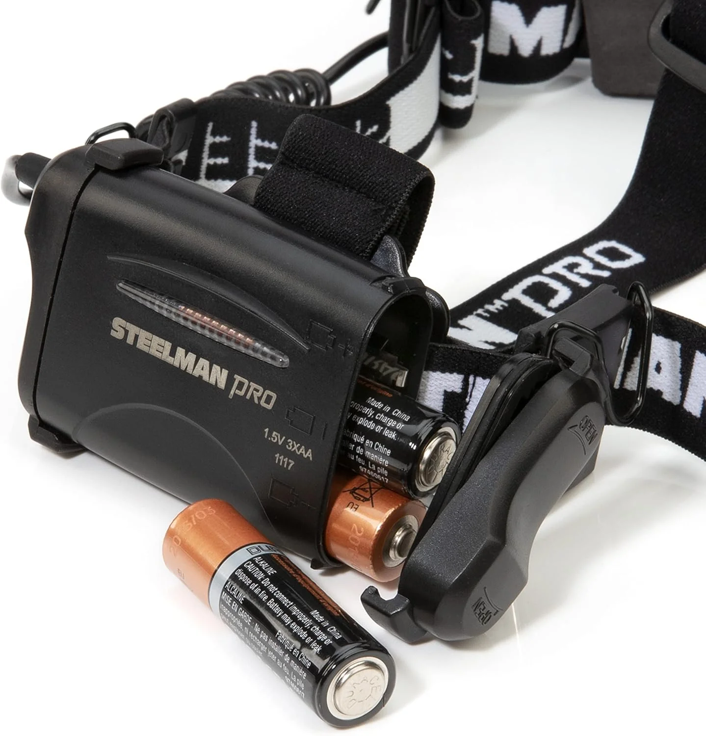 Steelman 79417 Pro Slim Profile Motion Activated LED Headlamp with Red LED Night Vision Mode and Rear Safety Flasher LED - Image 8
