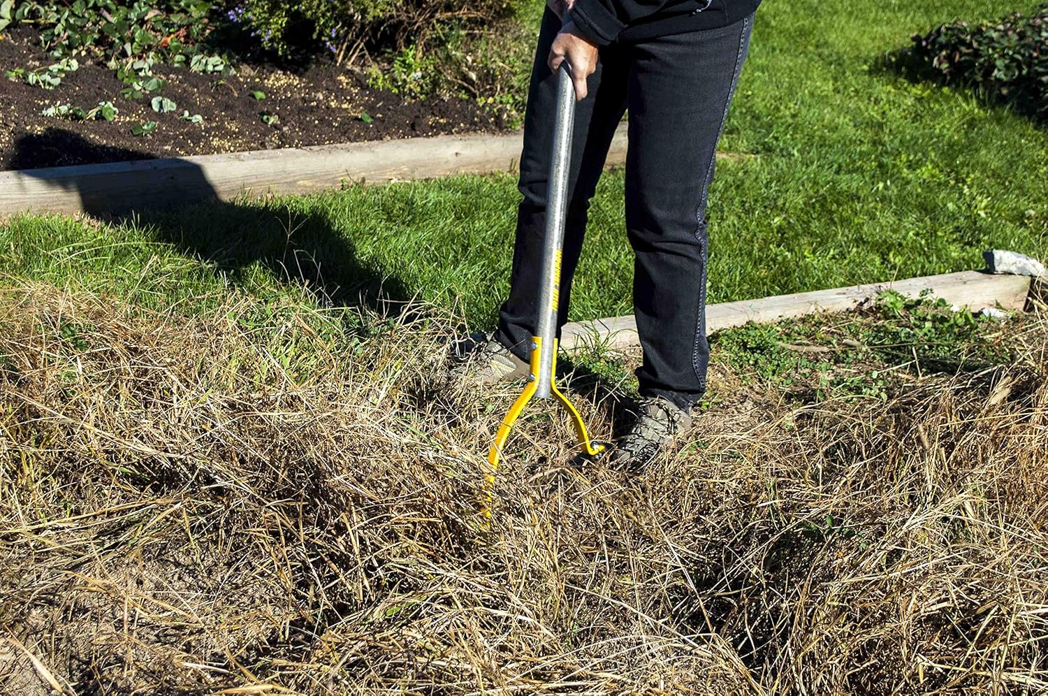 The AMES Companies 2945000 True Temper Deluxe Weed Cutter Weed Grass Cutter with Hardwood Handle - Image 6