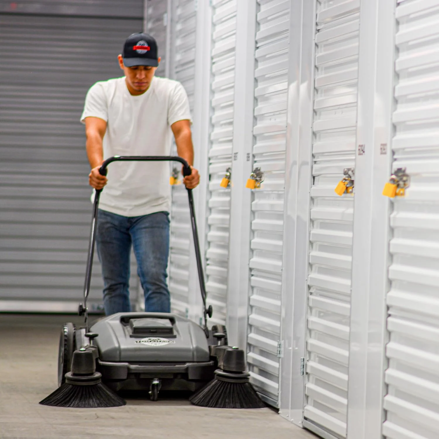 Tomahawk Industrial 38" Walk Behind Push Sweeper with Triple Power Side Brooms Floor Cleaning of Dust Litter Grass Sweeper, 38" - Image 4
