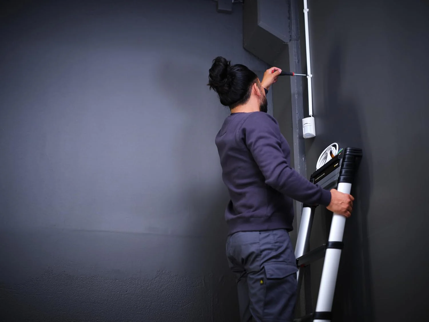 W.steps Prime 11.5 FT | Telescopic Extension Ladder, ANSI Type 1A Certified, incl. stabilizers - Image 6