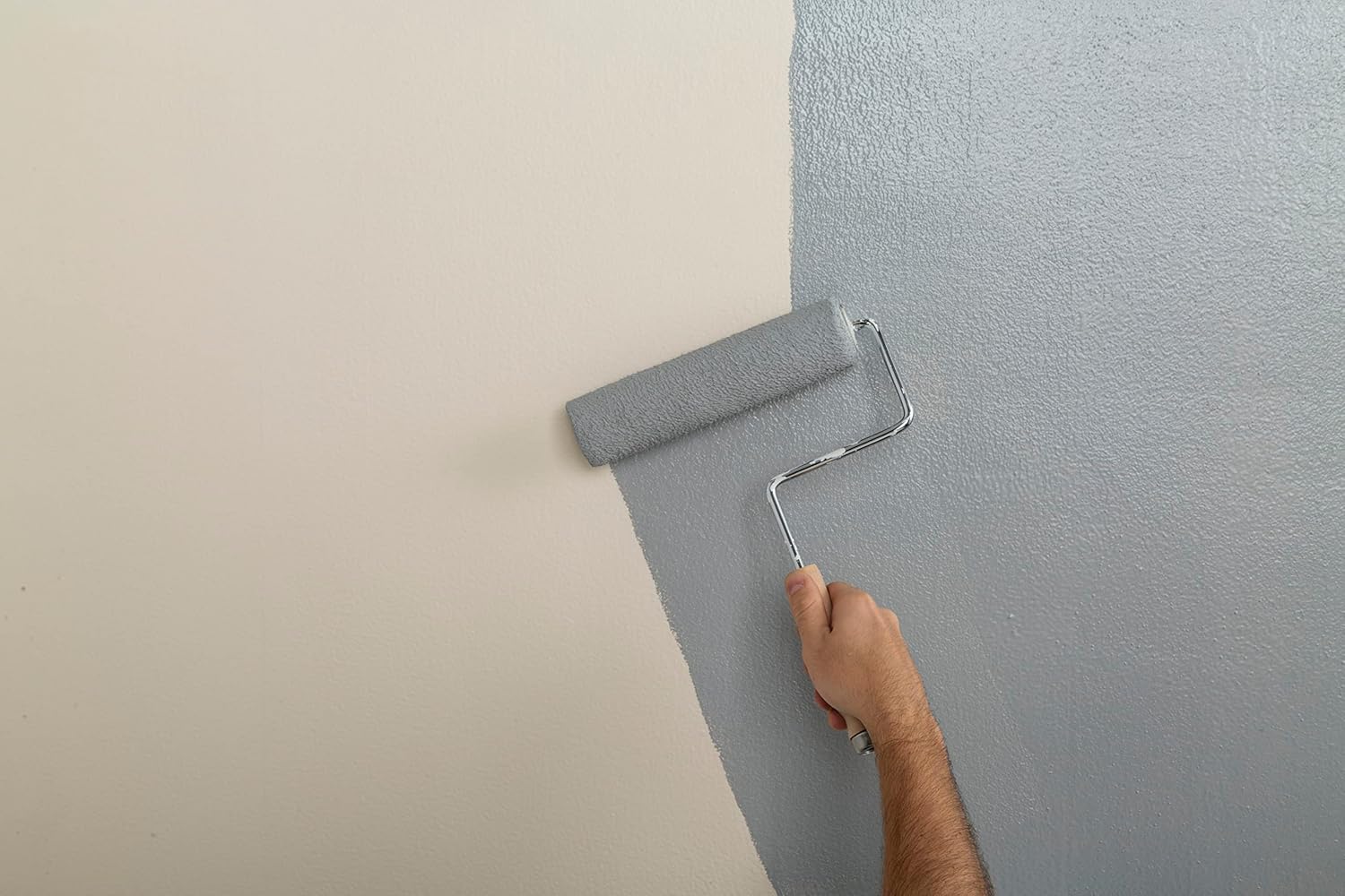 Zinsser 286258 Bulls Eye 1-2-3 All Surface Primer, Quart, Gray - Image 3